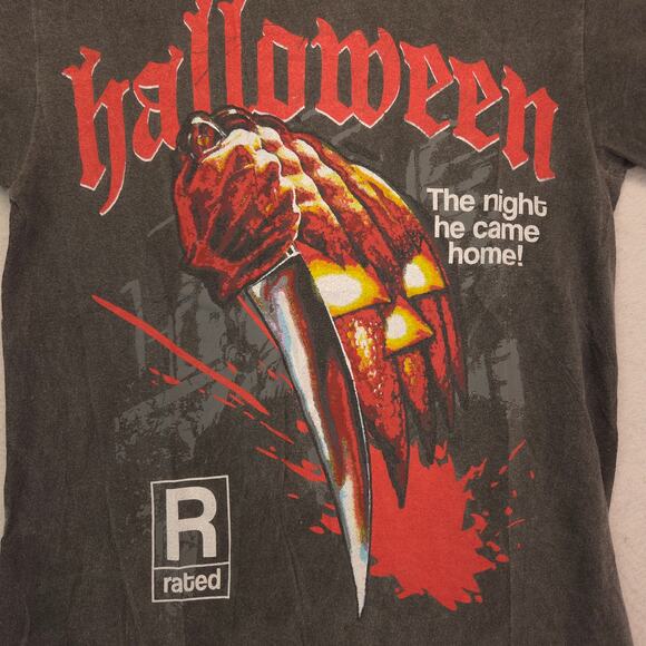 Halloween Movie Short Sleeve Casual Crew Neck Graphic T Shirt Mens Size S Gray - Picture 4 of 9